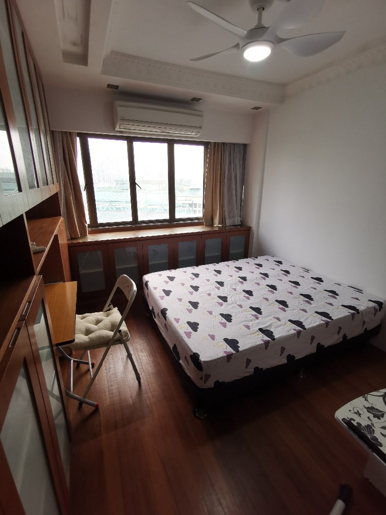 Room For Rent - Near Caldecott MRT - Braddell 布莱徳 - 整个住家 - Homates 新加坡