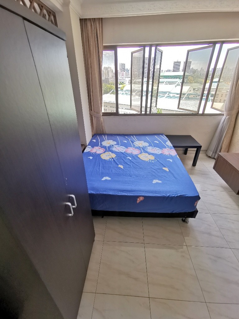 Room For Rent - Near Marymount MRT - Braddell 布莱徳 - 整个住家 - Homates 新加坡
