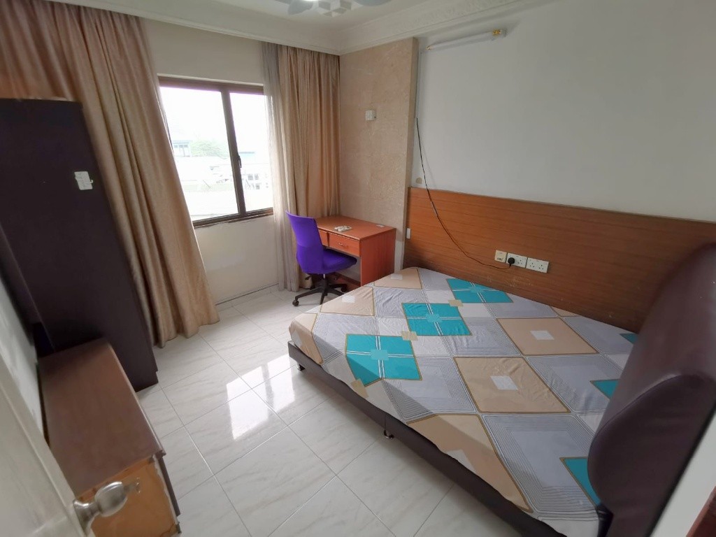 Room For Rent - Near Marymount MRT/ BRADDELL VIEW 10E - Braddell 布莱徳 - 整个住家 - Homates 新加坡