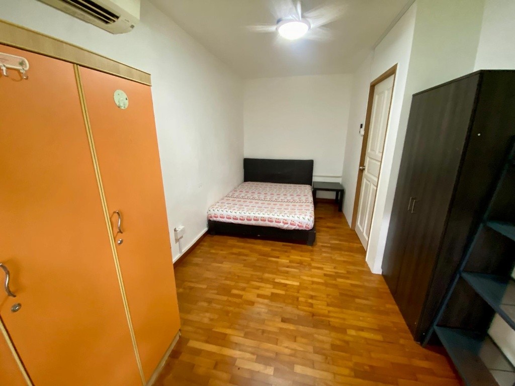 Room For Rent - Near Braddell MRT - Braddell 布莱徳 - 整个住家 - Homates 新加坡
