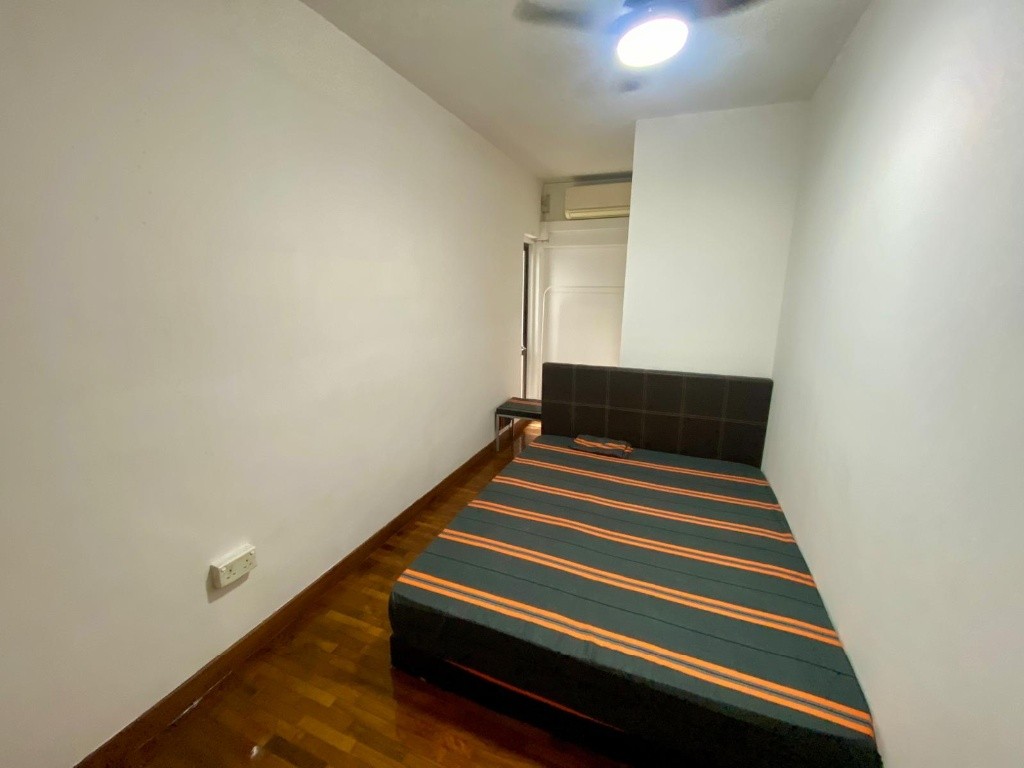 Room For Rent - Near Caldecott MRT - Braddell 布莱徳 - 整个住家 - Homates 新加坡