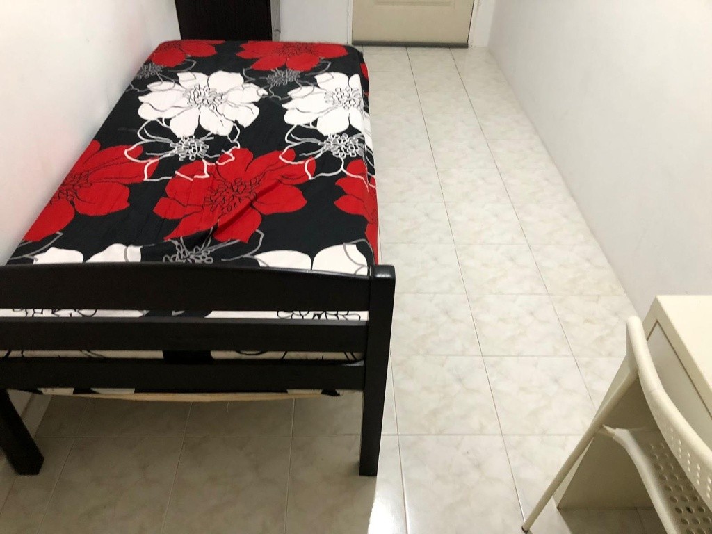 Available On 8 Aug - Common Room/FOR 1 PERSON STAY ONLY/Aircon/Wifi/No owner staying/No Agent Fee/Cooking allowed/ Novena MRT/ Toa Payoh MR / Boon Keng/ Thomson MRT  - Novena 諾維娜 - 分租房間 - Homates 新加坡