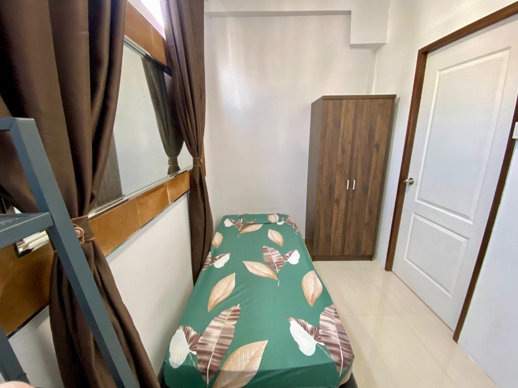 Room For Rent - 40B MAYBELLE LODGE - Eunos - Bedroom - Homates Singapore