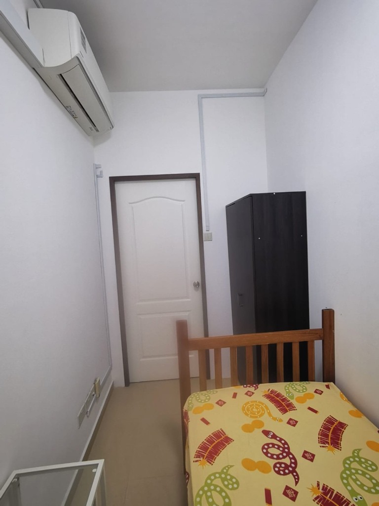 Room For Rent - Boon Teck (Toa Payoh) - Toa Payoh - Bedroom - Homates Singapore