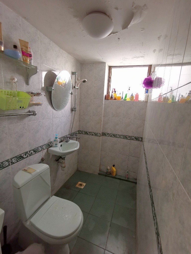 Common Room / Near Clementi, Dover &amp; Buona Vista MRT / 1 Pax Stay / Available 11 Oct / No Owner Stay - Bukit Merah 紅山 - 整个住家 - Homates 新加坡