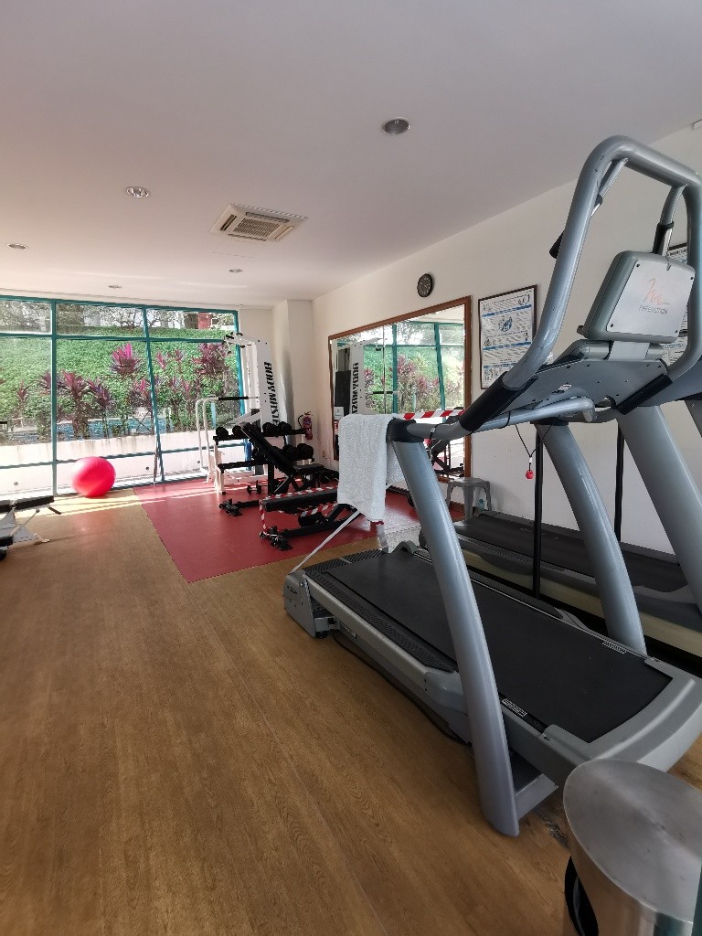 Common Room / Near Clementi, Dover &amp; Buona Vista MRT / 1 Pax Stay / Available 11 Oct / No Owner Stay - Bukit Merah 紅山 - 整个住家 - Homates 新加坡