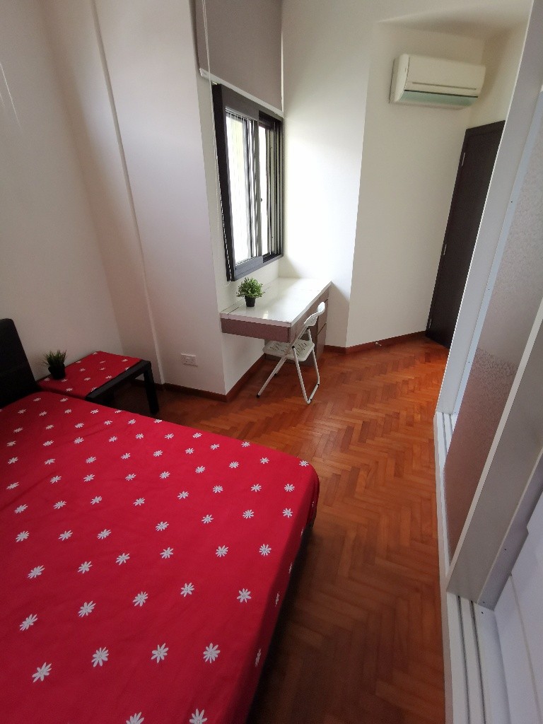 17 Oct Available-Common Room/1 or 2 person stay/ Wifi/No owner staying/No Agent Fee/Cooking allowed/KEMBANGAN MRT / EUNOS MRT / PAYA LEBAR MRT - Lorong Chuan 羅弄泉 - 整個住家 - Homates 新加坡