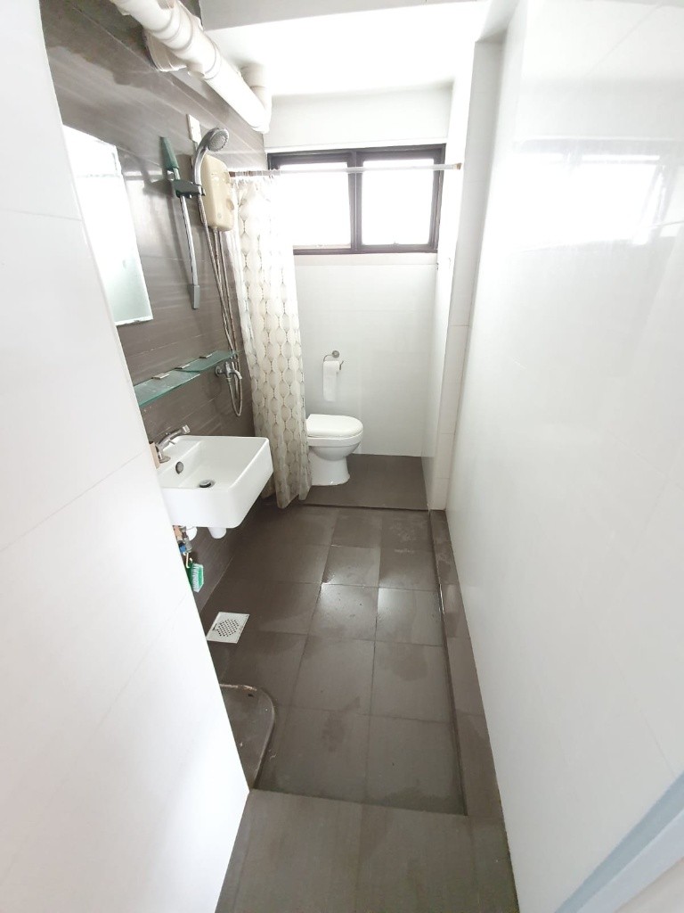 ROOM FOR RENT AT 10E BRADDELL VIEW #15-19 RM1 - Toa Payoh 大巴窯 - 整個住家 - Homates 新加坡