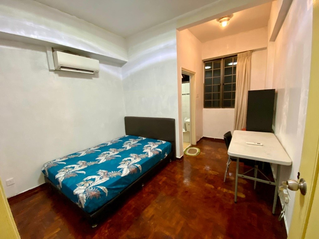 Room for Rent / Paya Lebar – Aljunied – Dakota MRT / Master Room /Available﻿ Immediately - Bukit Merah 紅山 - 分租房間 - Homates 新加坡