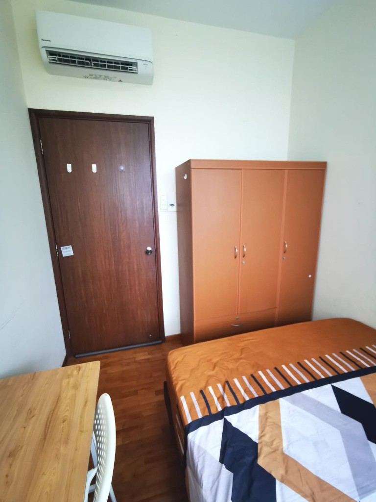 Available Dec 01/Common Room/Near Toa Payoh, Novena MRT/No Owner Staying/Fully Furnished with Bed/Wardrobe/WIFI/Air-con - Novena 诺维娜 - 分租房间 - Homates 新加坡