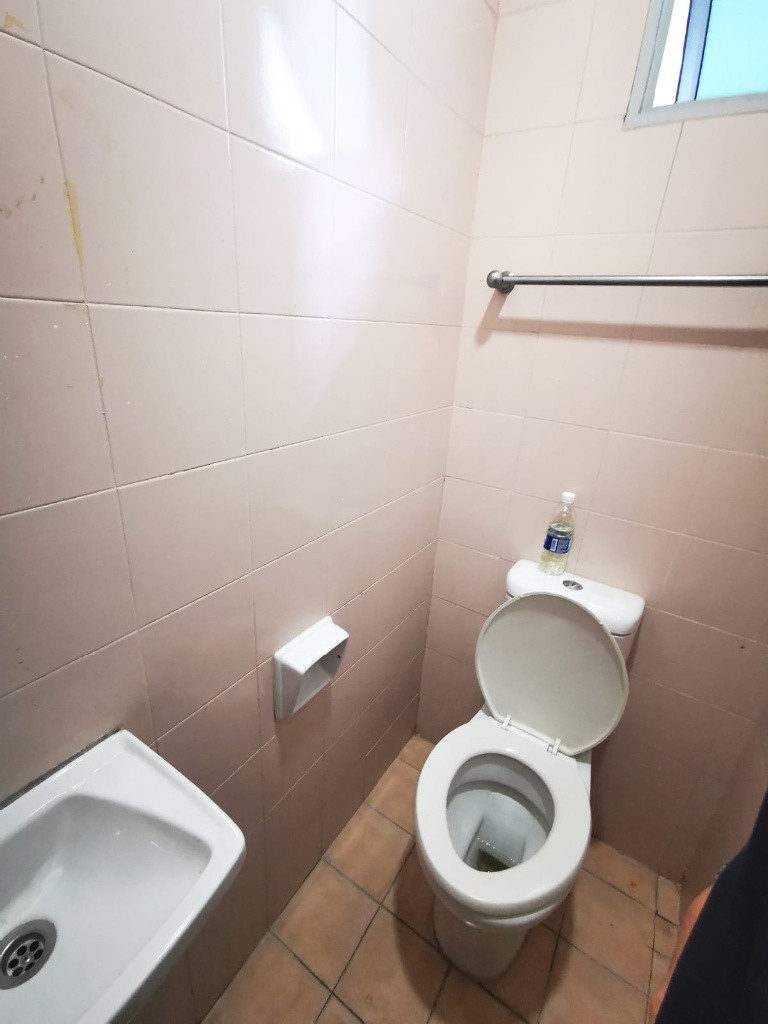 Available Dec 01/Common Room/Near Toa Payoh, Novena MRT/No Owner Staying/Fully Furnished with Bed/Wardrobe/WIFI - Toa Payoh 大巴窯 - 分租房間 - Homates 新加坡