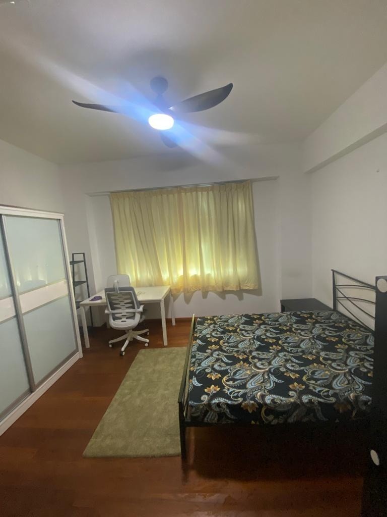 Room for rent/Toa Payoh, Boon Keng, Novena MRT/2-3 pax stay/Include Utilities/Available Dec 31 - Toa Payoh - Flat - Homates Singapore