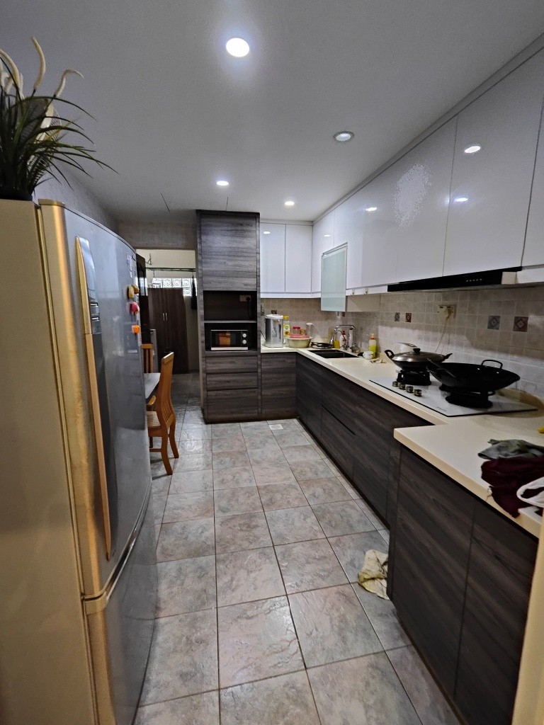 Room for rent / Kembangan MRT | Eunos mrt / Common room / 1-2 pax stay/ Available 15 Jan - Eunos 友諾士 - 整個住家 - Homates 新加坡