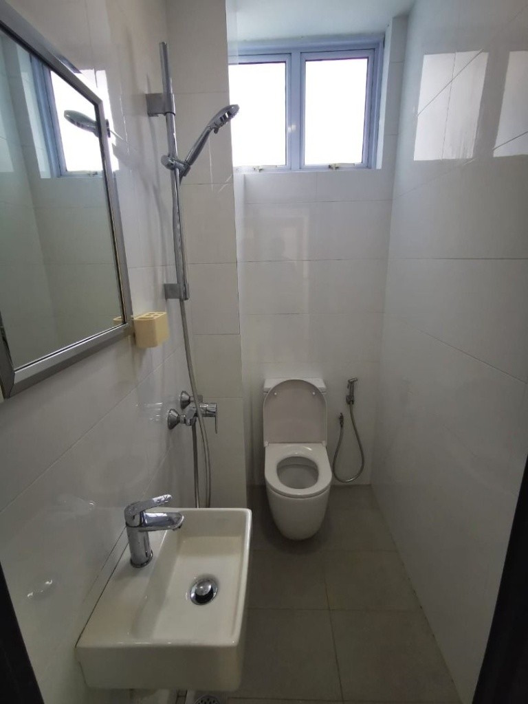 Room for rent / Toa Payoh, Boon Keng, Novena MRT / Common room / 1 pax stay / Available﻿ IMMEDIATE - Toa Payoh 大巴窯 - 整個住家 - Homates 新加坡