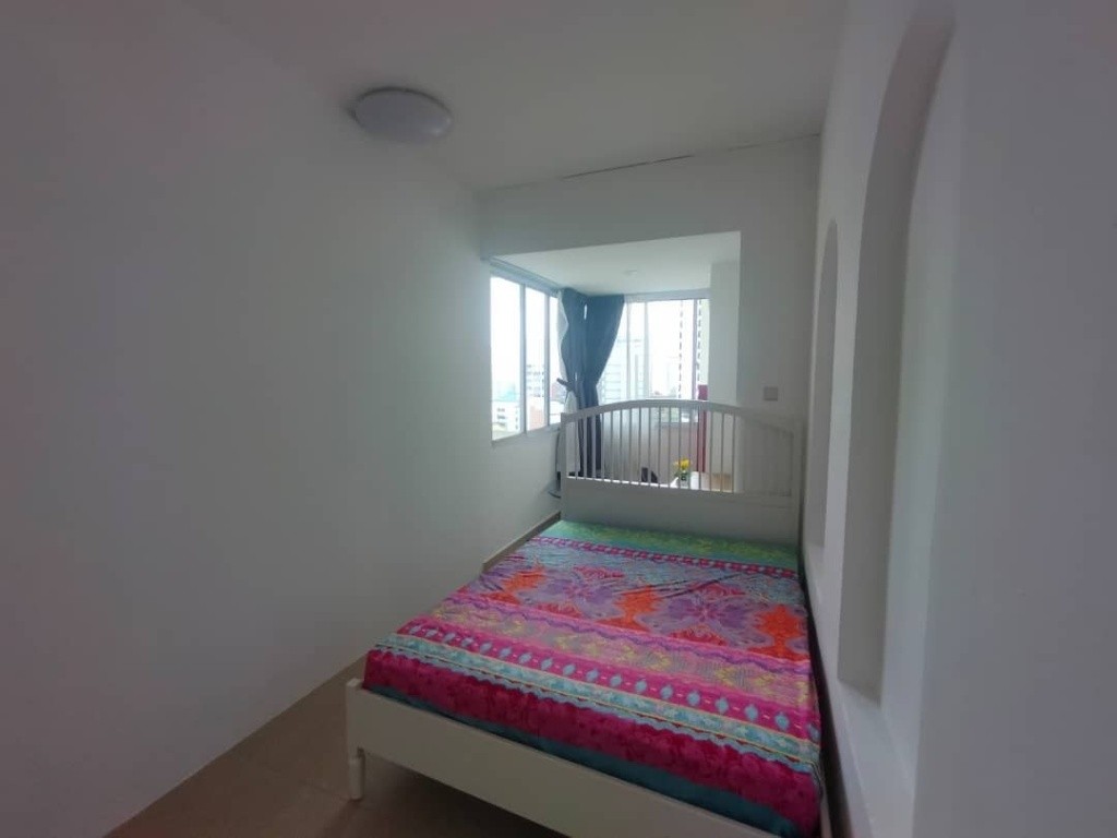 Room for rent / Toa Payoh, Boon Keng, Novena MRT / Common room / 1 pax stay / Available﻿ IMMEDIATE - Novena 諾維娜 - 分租房間 - Homates 新加坡