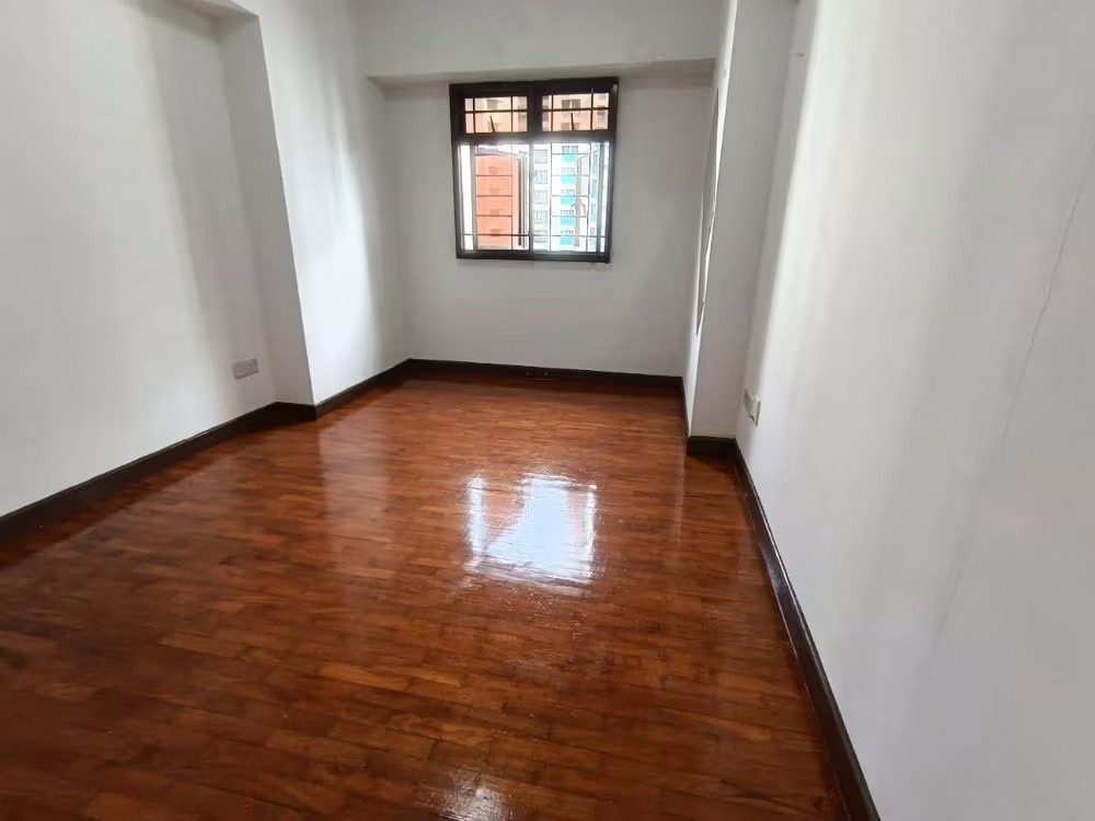 大牌404B 芬维兰巷 (Fernvale Lane)普通房出租 - Sengkang 盛港 - 分租房間 - Homates 新加坡