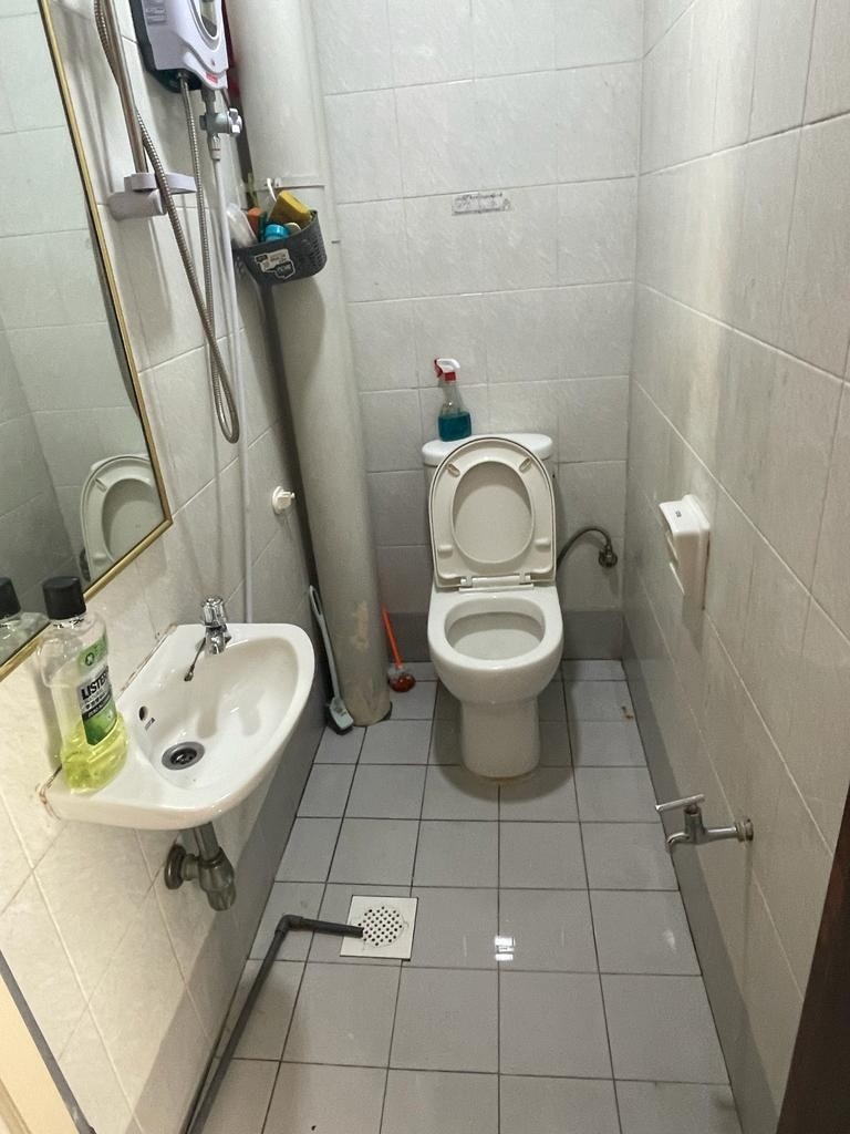 Available﻿ IMMEDIATELY - Common Room/Include Utilities/Wifi/Aircon/No Agent Fee/Light Cooking Allowed/Washing Machine - Toa Payoh 大巴窑 - 分租房间 - Homates 新加坡