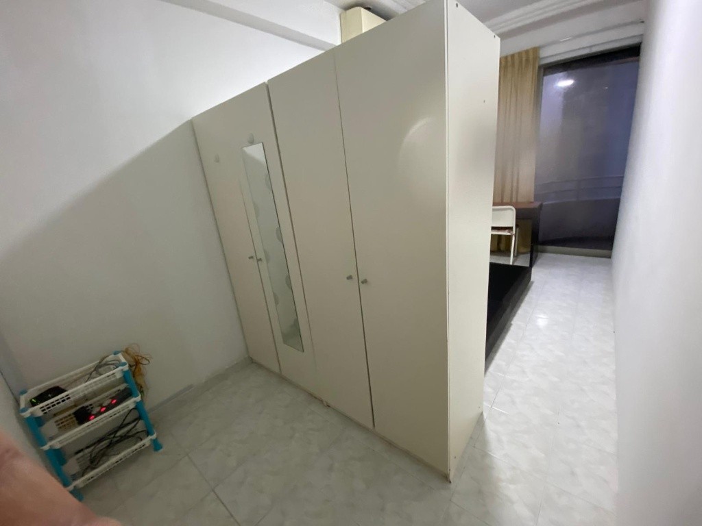 Available﻿ IMMEDIATELY - Common Room/Include Utilities/Wifi/Aircon/No Agent Fee/Light Cooking Allowed/Washing Machine - Toa Payoh 大巴窑 - 分租房间 - Homates 新加坡