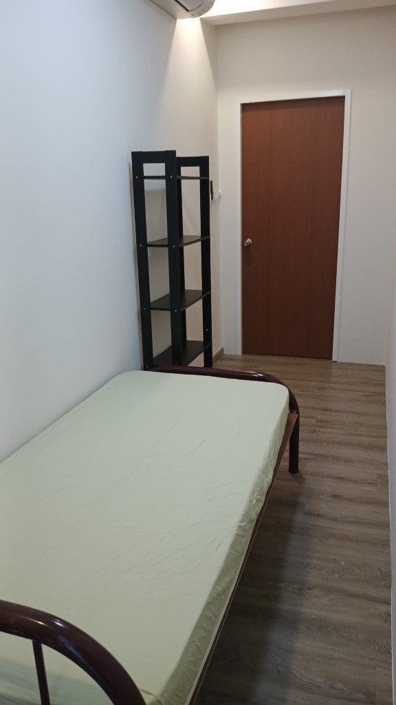 Available﻿ Immediately - Common Room/Include Utilities/Wifi/Aircon/No Agent Fee/Light Cooking Allowed/Washing Machine - Toa Payoh 大巴窑 - 分租房间 - Homates 新加坡