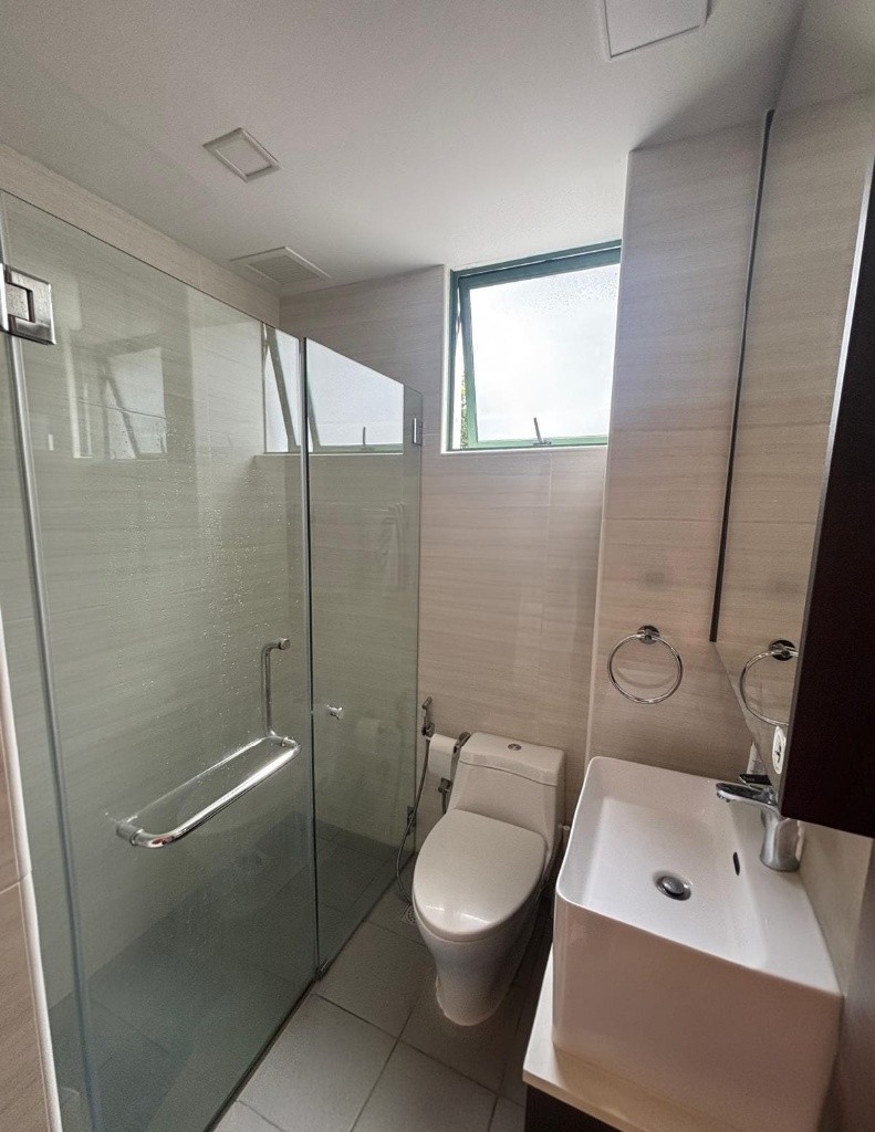 Available﻿ Immediately - Common Room/Include Utilities/Wifi/Aircon/No Agent Fee/Light Cooking Allowed/Washing Machine - Toa Payoh 大巴窑 - 分租房间 - Homates 新加坡