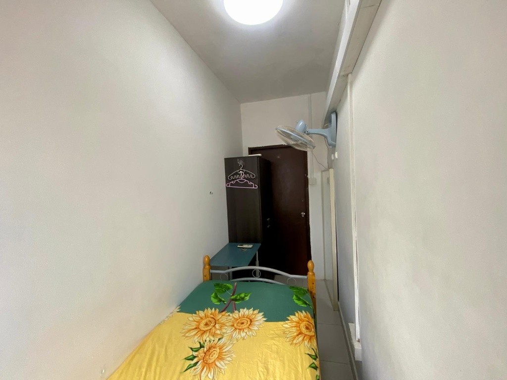 Available﻿ March 21 - Common Room/Include Utilities/Wifi/Aircon/No Agent Fee/Light Cooking Allowed/Washing Machine - Farrer Park - Flat - Homates Singapore