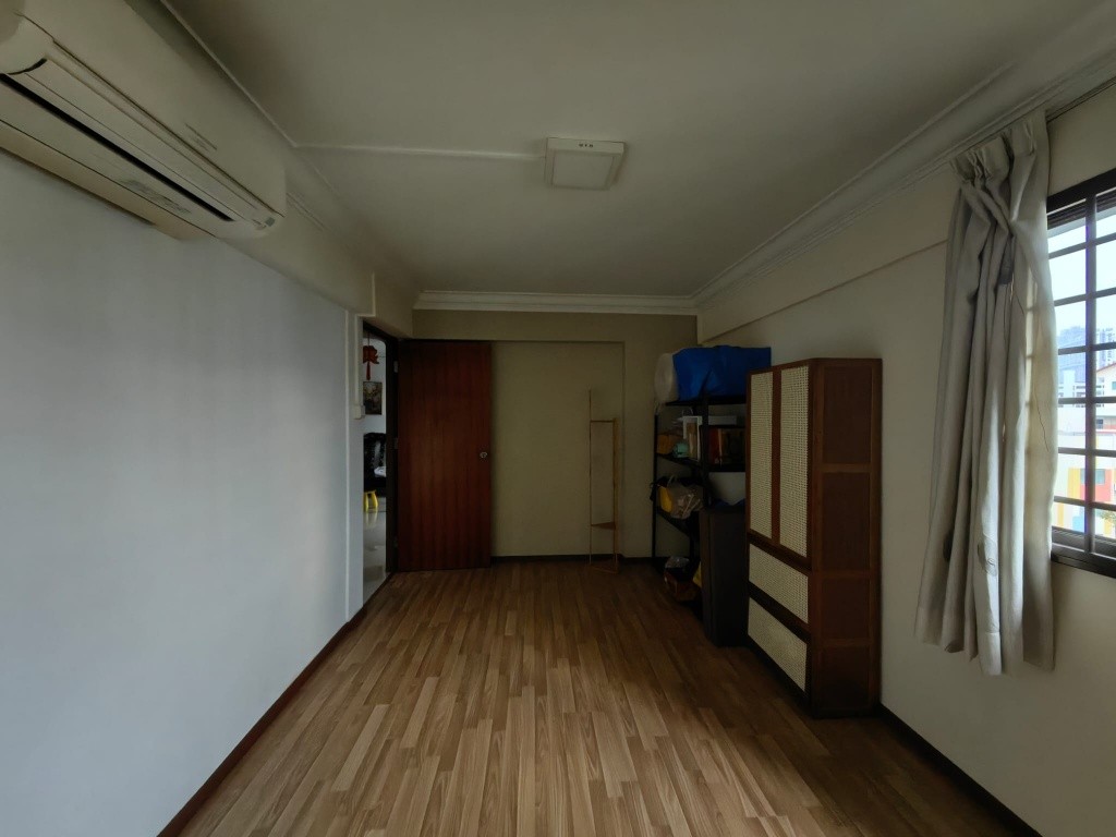 [FOR RENT] Blk 264 Jurong East St 24 - Mid Floor - Available Immediately - Jurong East - Bedroom - Homates Singapore