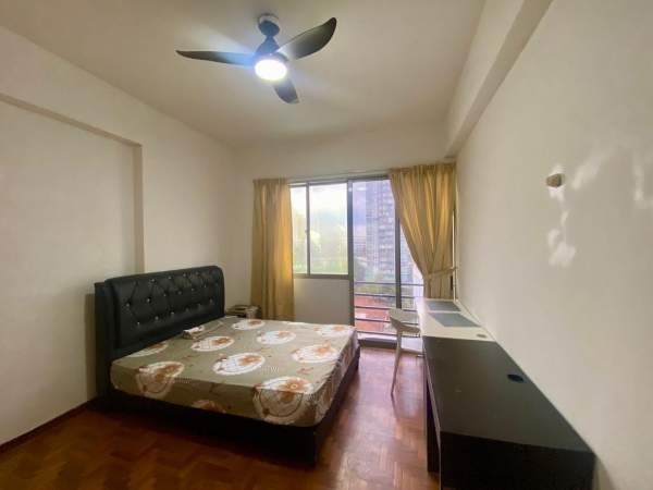 Room for rent / Toa Payoh / Boon Keng / Novena MRT / Common room / 1 -2 pax stay / Available﻿ March 29 - Toa Payoh 大巴窯 - 分租房間 - Homates 新加坡