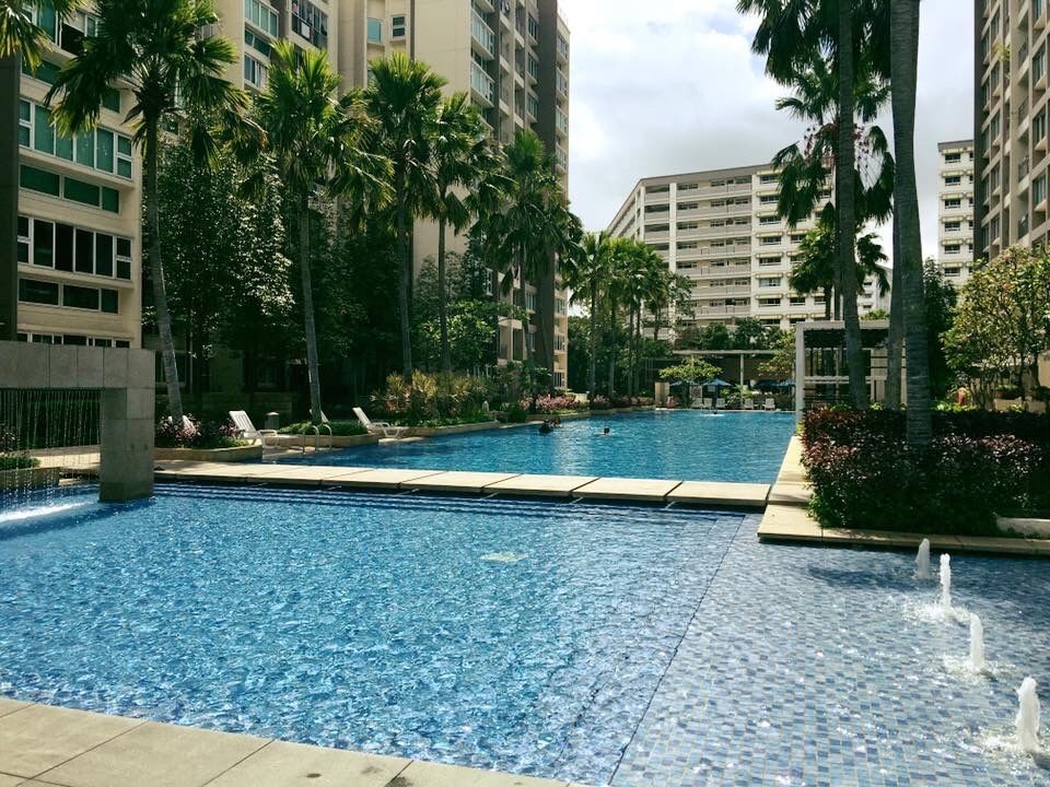 Pasir Ris, Esparis Condo, big greenary common room, near Changi Airport, no agent fee - Pasir Ris - Bedroom - Homates Singapore