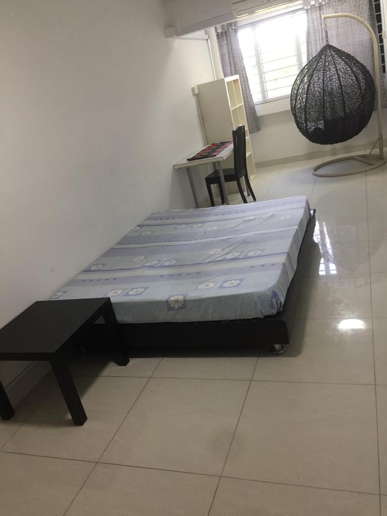 Room for rent/ Boon Lay, Celementi / Common room / 1-2 pax stay / Available Immediately - Boon Lay 文禮 - 分租房間 - Homates 新加坡