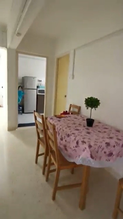 Available﻿ Immediate- Common Room/Include Utilities/Wifi/Aircon/No Agent Fee/Light Cooking Allowed/Washing Machine - Outram 欧南 - 分租房间 - Homates 新加坡