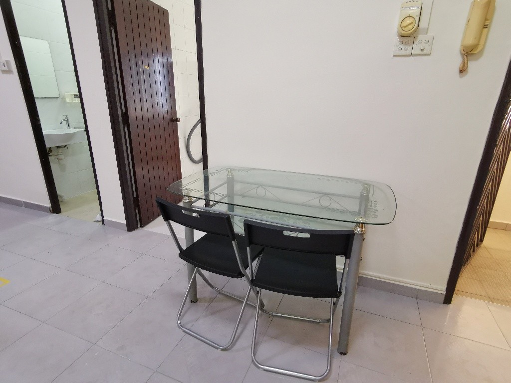 Room For Rent - Somerset, Newton/ Common room / 1 pax stay / Available﻿ July 3 - Somerset 索美塞 - 分租房間 - Homates 新加坡