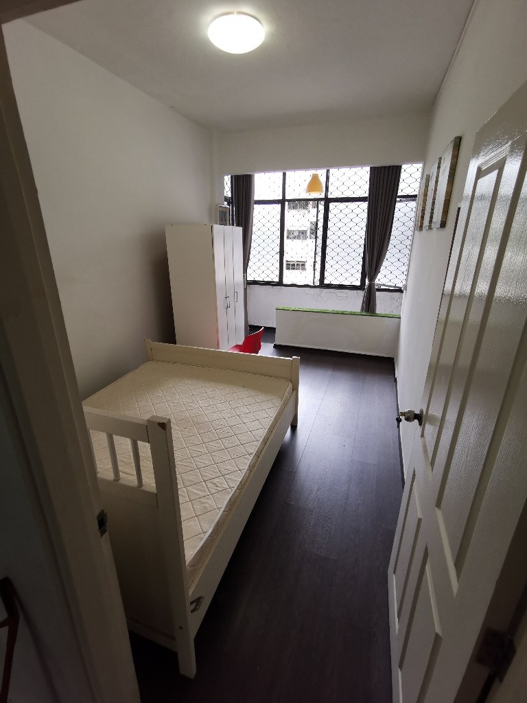 Room for rent / East Coast / Katong/ Common room / 1-2 pax stay / Available July 9 - Paya Lebar 巴耶利嗒 - 分租房間 - Homates 新加坡