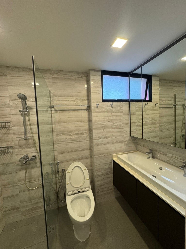 Room for rent / Toa Payoh, Novena / Common room / 2 pax stay / Available August 1 - Novena 諾維娜 - 分租房間 - Homates 新加坡
