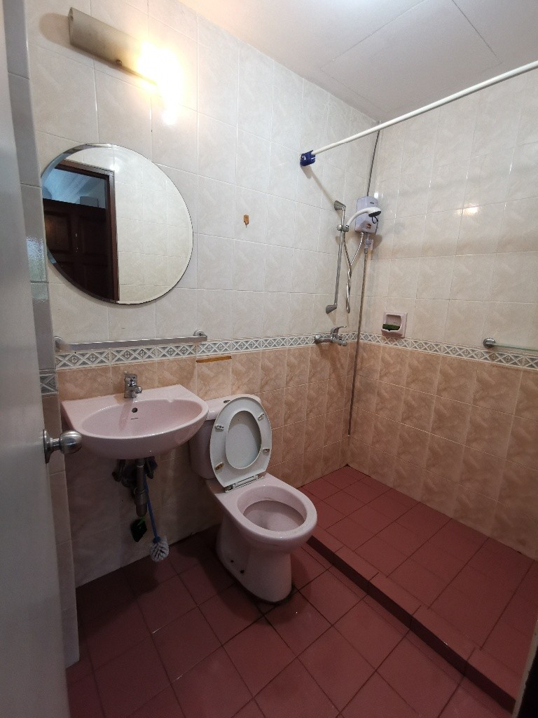 Room For Rent/ Toa Payoh, Novena/ Common Room/ 1 pax stay/ Available Immediately - Boon Keng 文庆 - 整个住家 - Homates 新加坡
