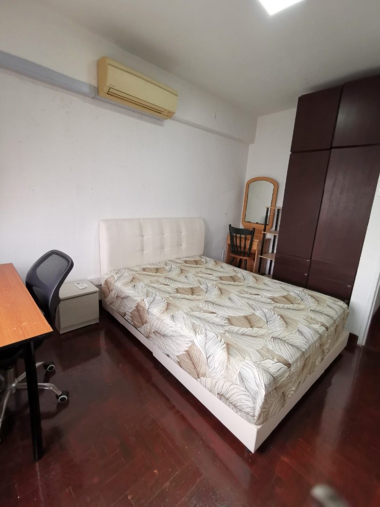 Room for rent / BRADDELL / MARYMOUNT  / Common room / 1pax stay / Available July 16 - Marymount 瑪麗蒙 - 整個住家 - Homates 新加坡