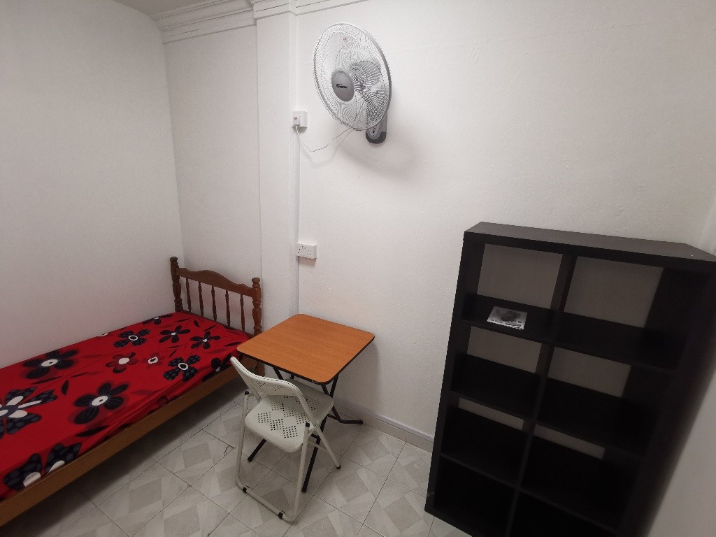 Available﻿ Jul 20 - Common Room/Include Utilities/Wifi/Aircon/No Agent Fee/Light Cooking Allowed/Washing Machine - Toa Payoh 大巴窑 - 整个住家 - Homates 新加坡