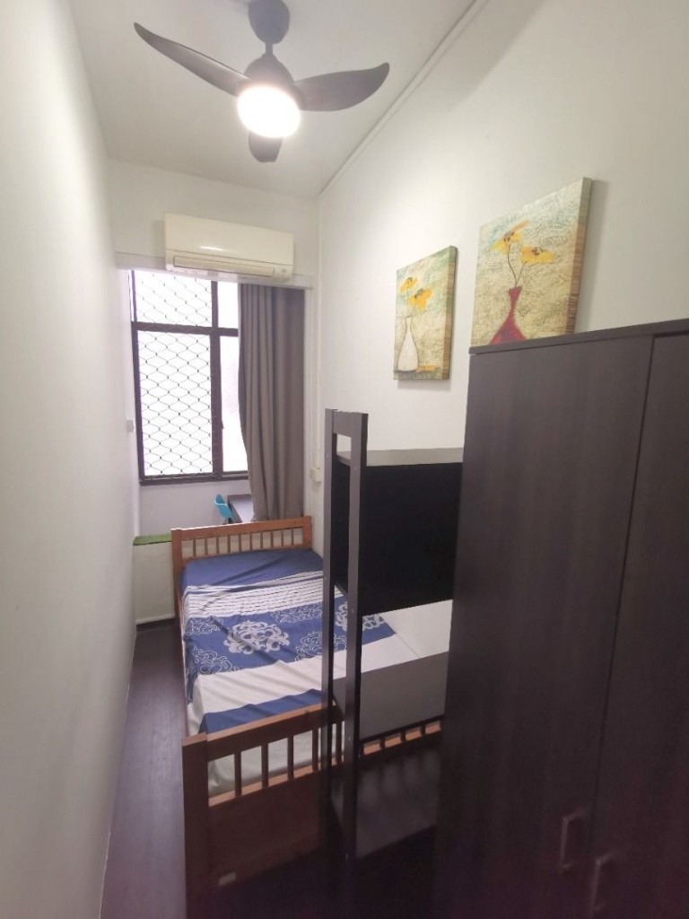 Available﻿ July 21 - Common Room/Include Utilities/Wifi/Aircon/No Agent Fee/Light Cooking Allowed/Washing Machine - Marine Parade 马林百列 - 整个住家 - Homates 新加坡