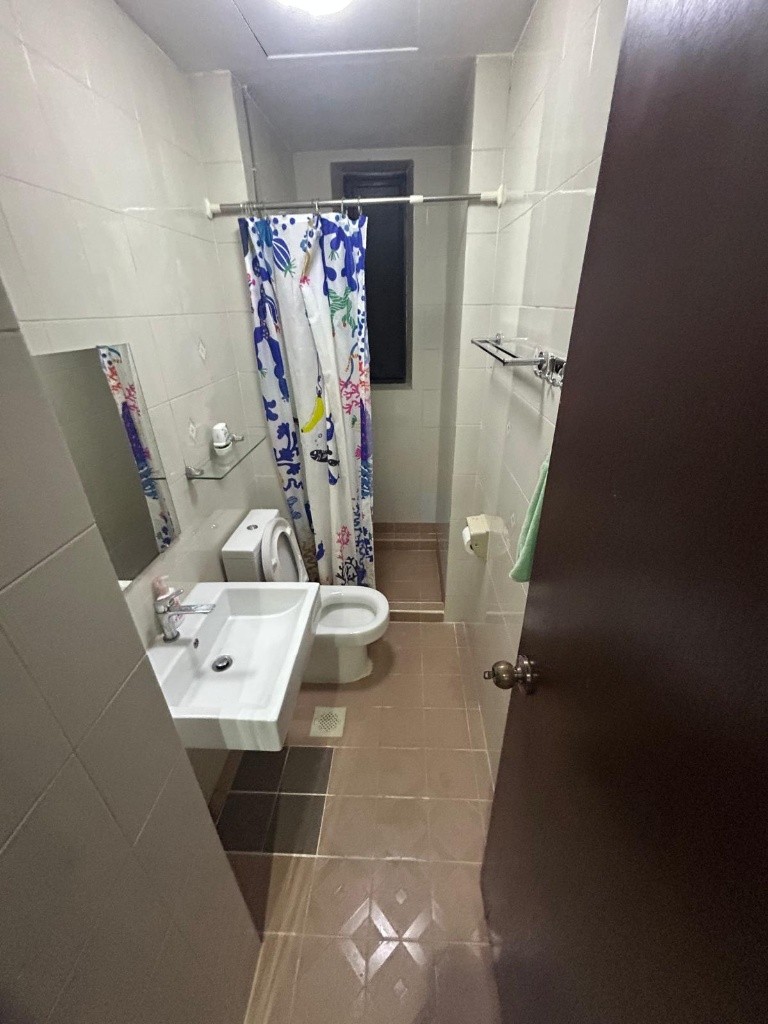 Room for rent/ Balestieir/ Toa Payoh/ Common room / 1pax stay / Available Aug 16 - Novena 諾維娜 - 分租房間 - Homates 新加坡