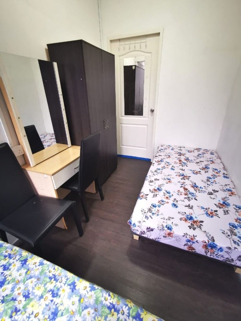 Room for rent / Kembangan MRT / Common room / 1pax stay / Available 12 October - Marine Parade 馬林百列 - 分租房間 - Homates 新加坡