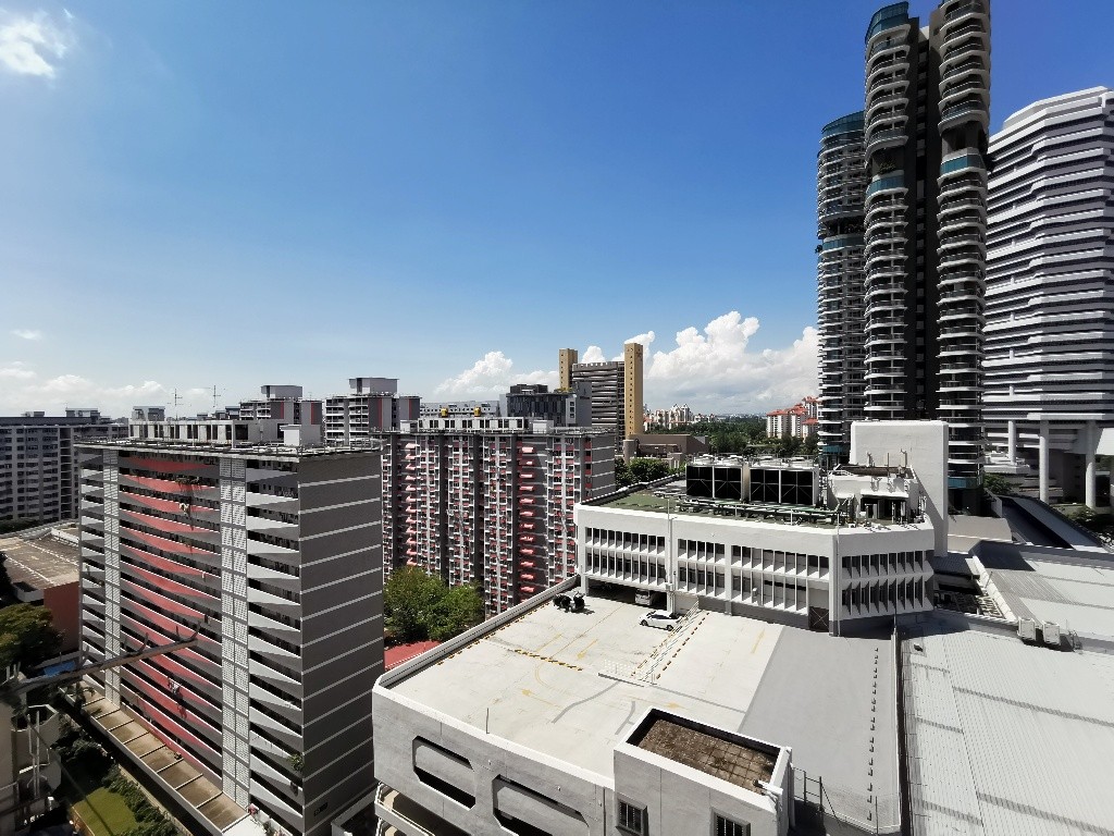 Room for rent / BUGIS / Common room / 1pax stay / Available 1 Nov	 - Bugis 白沙浮 - 分租房间 - Homates 新加坡