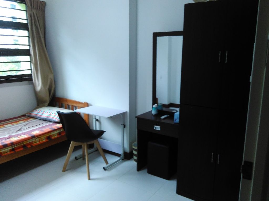 Yishun $550 - Yishun - Bedroom - Homates Singapore
