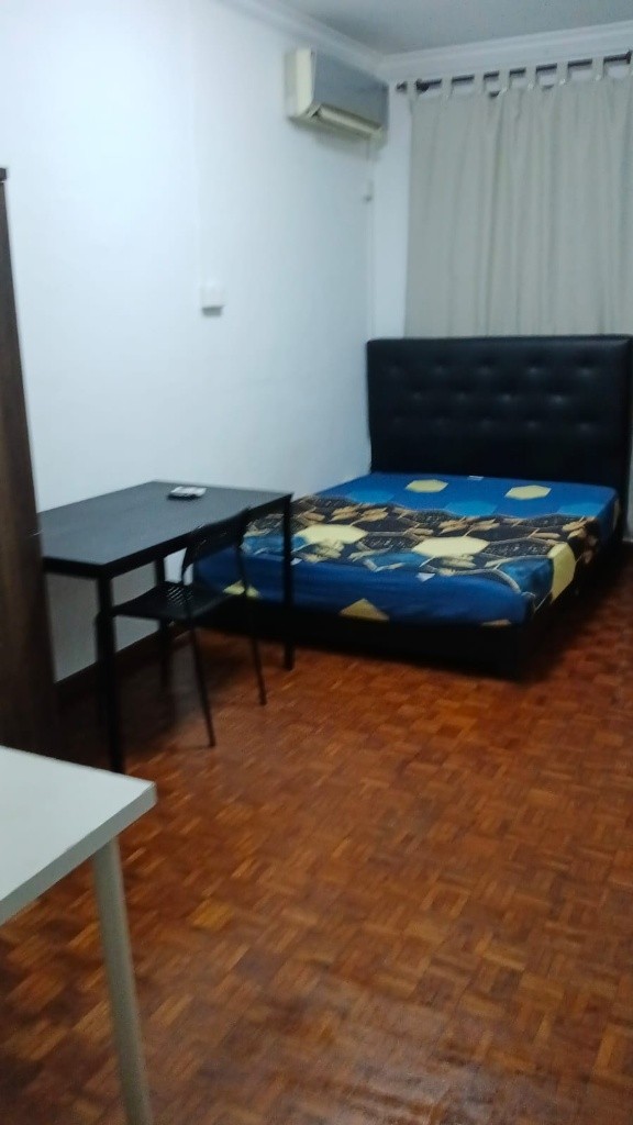 Room for rent / Toa Payoh / Common room / 1pax stay / Available 30 Oct - Toa Payoh 大巴窯 - 分租房間 - Homates 新加坡