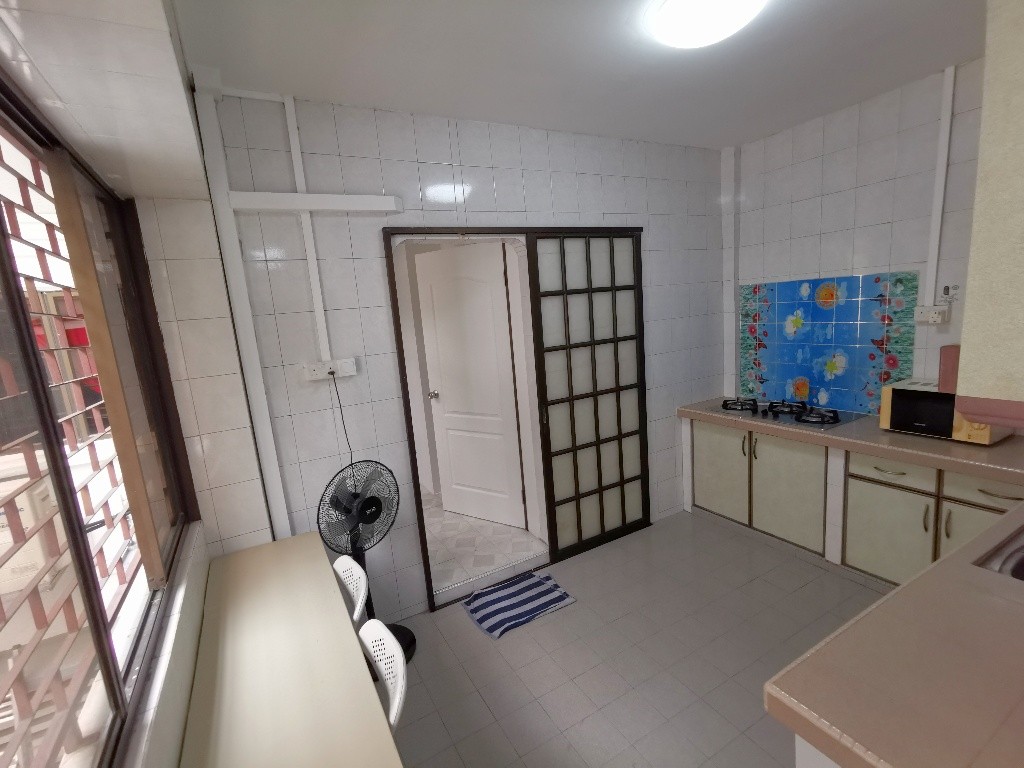 Room for rent / Toa Payoh / Common room / 1pax stay / Available 30 Oct - Toa Payoh 大巴窯 - 分租房間 - Homates 新加坡