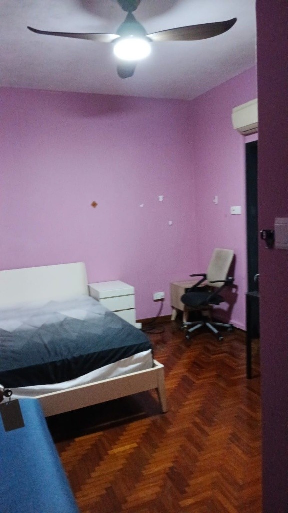 Room for rent / LAVENDER / MASTER BEDROOM / 1pax stay / Available NOV 9 - Lavender - Bedroom - Homates Singapore