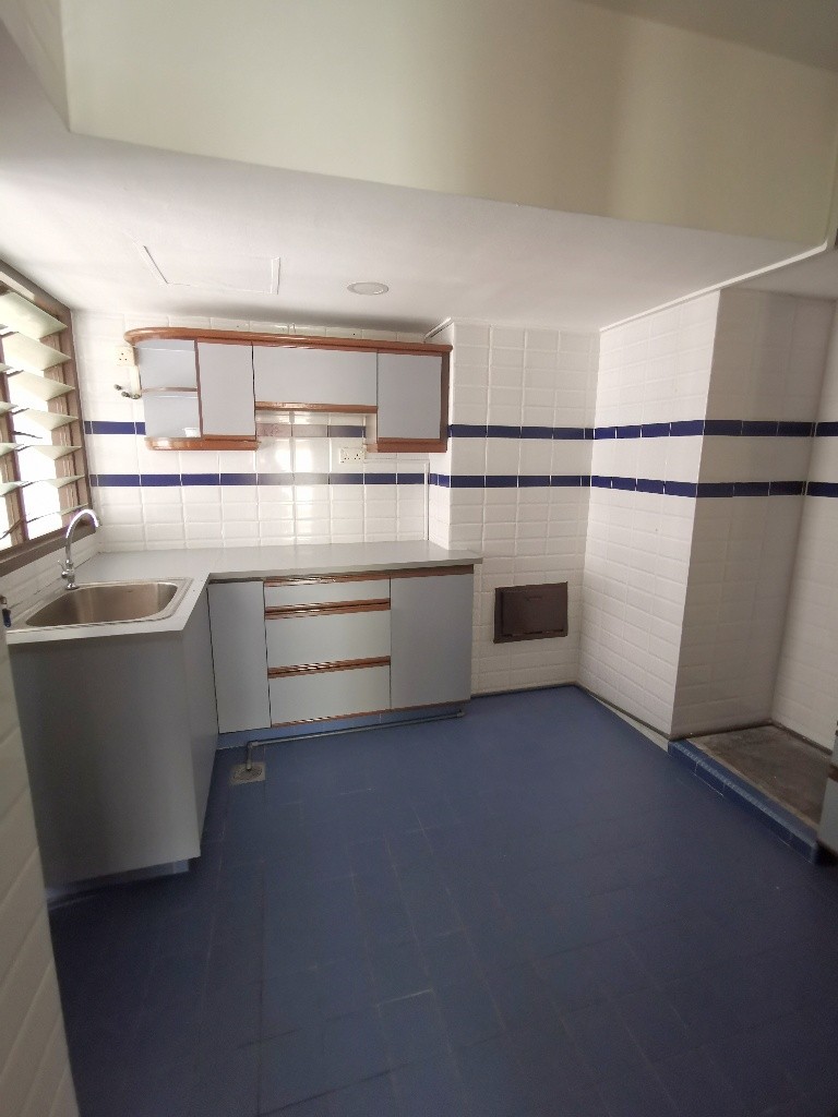 Room for rent / BALESTIER – NOVENA / Common room / 1 pax stay / Available 18 November - Toa Payoh 大巴窯 - 整個住家 - Homates 新加坡