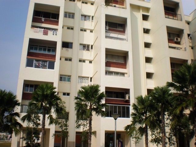 Common room for rent at yew tee MRT  - Joo Koon - Bedroom - Homates Singapore