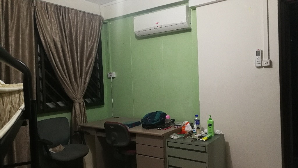 Shared Common Room (female) at Blk 116 Teck Whye Lane (680116) - Choa Chu Kang - Bedroom - Homates Singapore