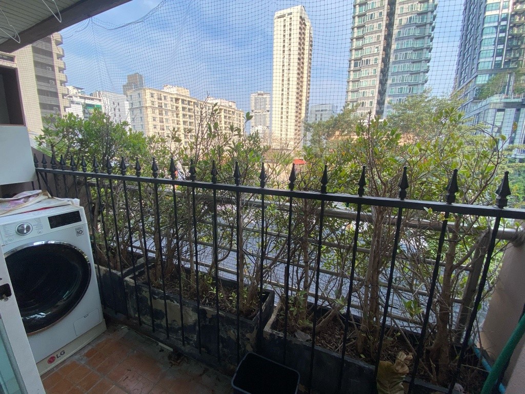 Room Available in an Amazing Apartment in Bangkok! 🏡✨ -  - 房間 (合租／分租) - Homates 泰國