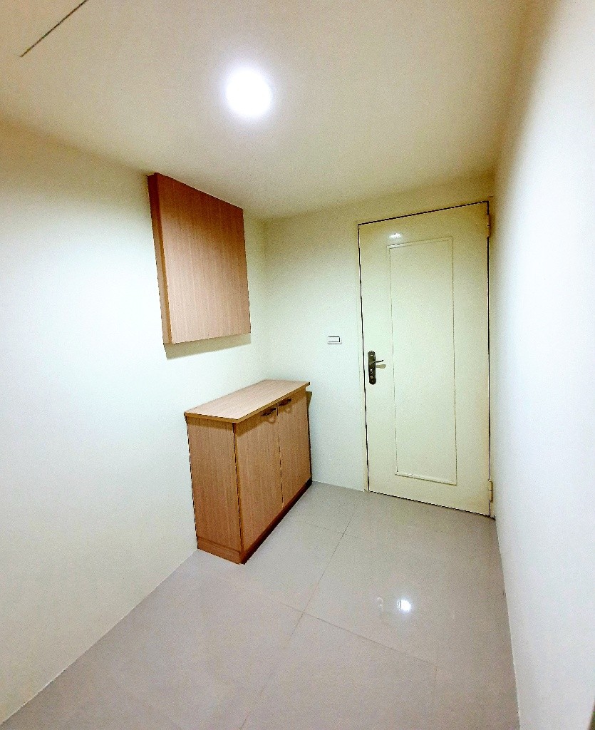 套房出租 : 電梯大樓-獨洗套房-近台中車站 - 限女性 - 中區 - 獨立套房 - Homates 台灣