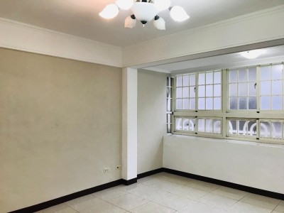 台湾 - 基隆市 - 基隆市七堵區崇信街